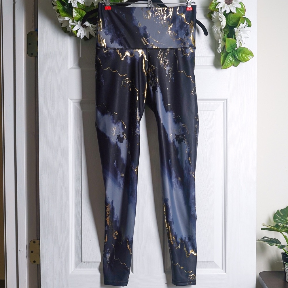 Old Navy Powersoft Extra High Rise Leggings NWT Marble Blue Gold Metallic size M